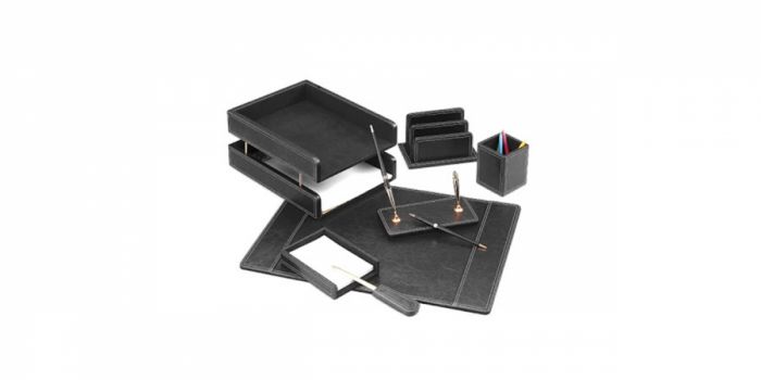 Executive desk set made of Leather, 7 Items
