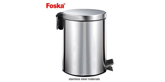 Stainless steel trash bin with lid, 5-liter