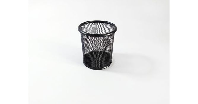 Metal stationery cup, black